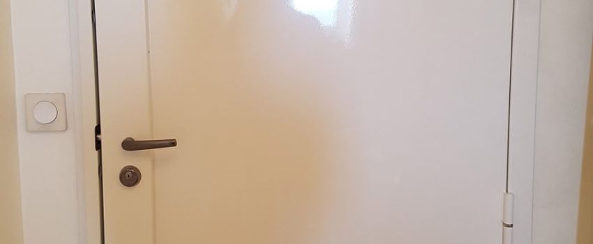 Quelles solutions existent pour renforcer une porte?