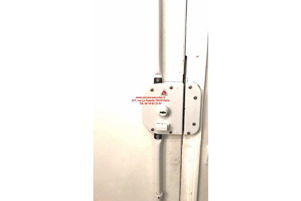 cr